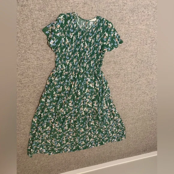 Roolee Green Floral Maxi Dress - Picture 9 of 9